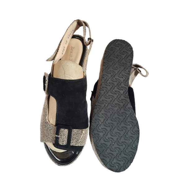 BEAUTIFEEL SUEDE WEDGE TWO-TONED OPEN-TOE SANDALS - Picture 6 of 7